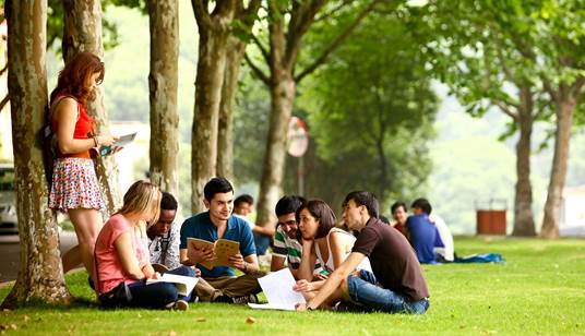 说明: //rcb.madoucm1.net/__local/9/08/EF/1FBC4970963FFC56F965C5B65A2_01B63454_444C7.png