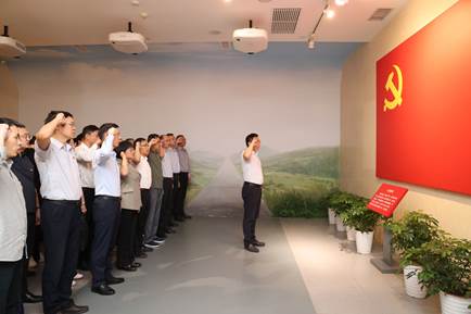 说明: //zzb.madoucm1.net/__local/E/84/24/EBFC0450DB99A849A0D2350B3BA_DA24301E_3720B.jpeg