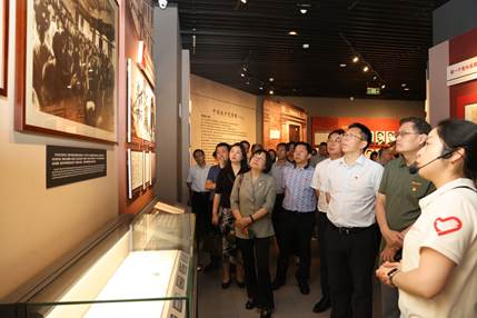 说明: //zzb.madoucm1.net/__local/6/BD/3E/186ED0FD6D6DCA23770820E1919_52C55842_4F3E4.jpeg